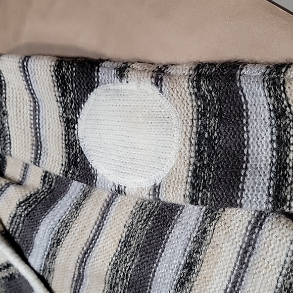 Kensie Size XS/S Open Front Striped Cardigan Sweater, Excellent Used Condition - Picture 10 of 12